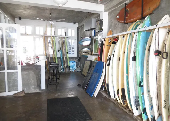Mountain Wave Hotel And Surfshop